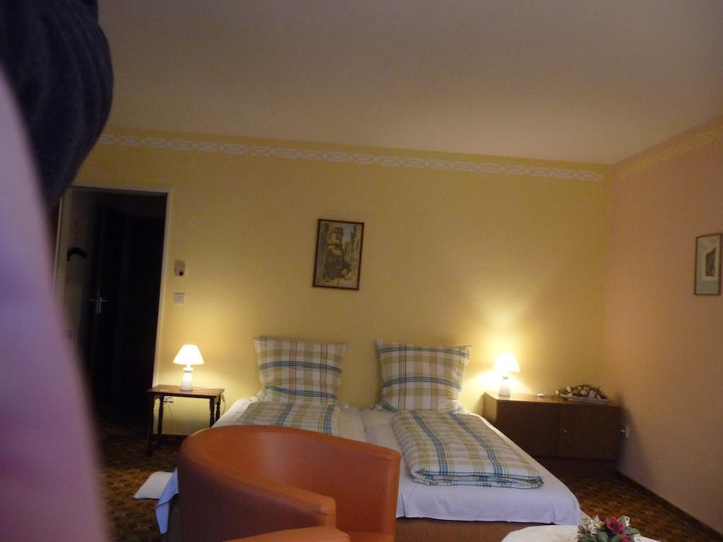 ברנקסטל - קיס Hotel-Garni-Sonnenlay חדר תמונה