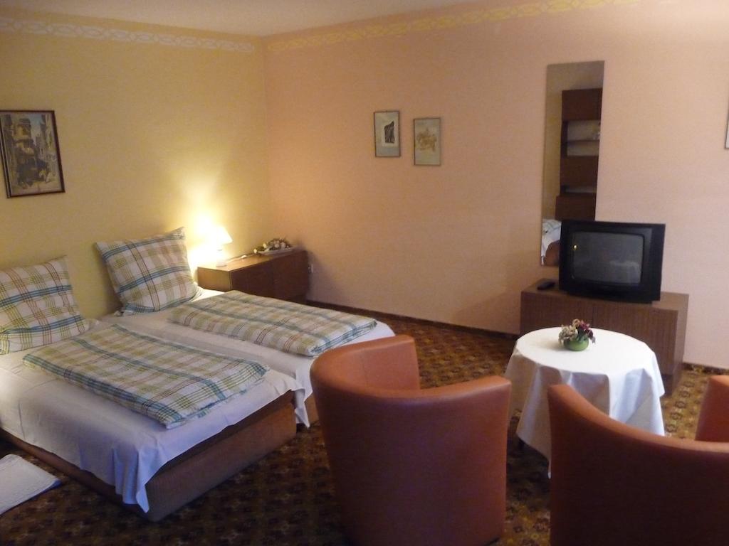 ברנקסטל - קיס Hotel-Garni-Sonnenlay חדר תמונה