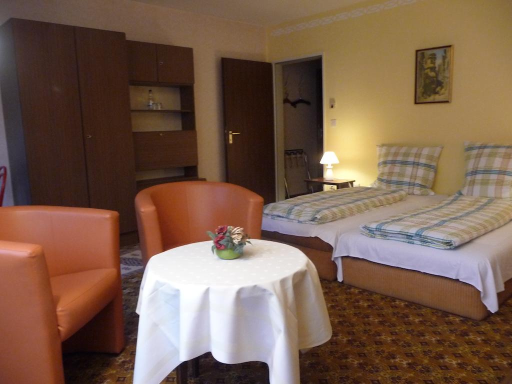 ברנקסטל - קיס Hotel-Garni-Sonnenlay חדר תמונה