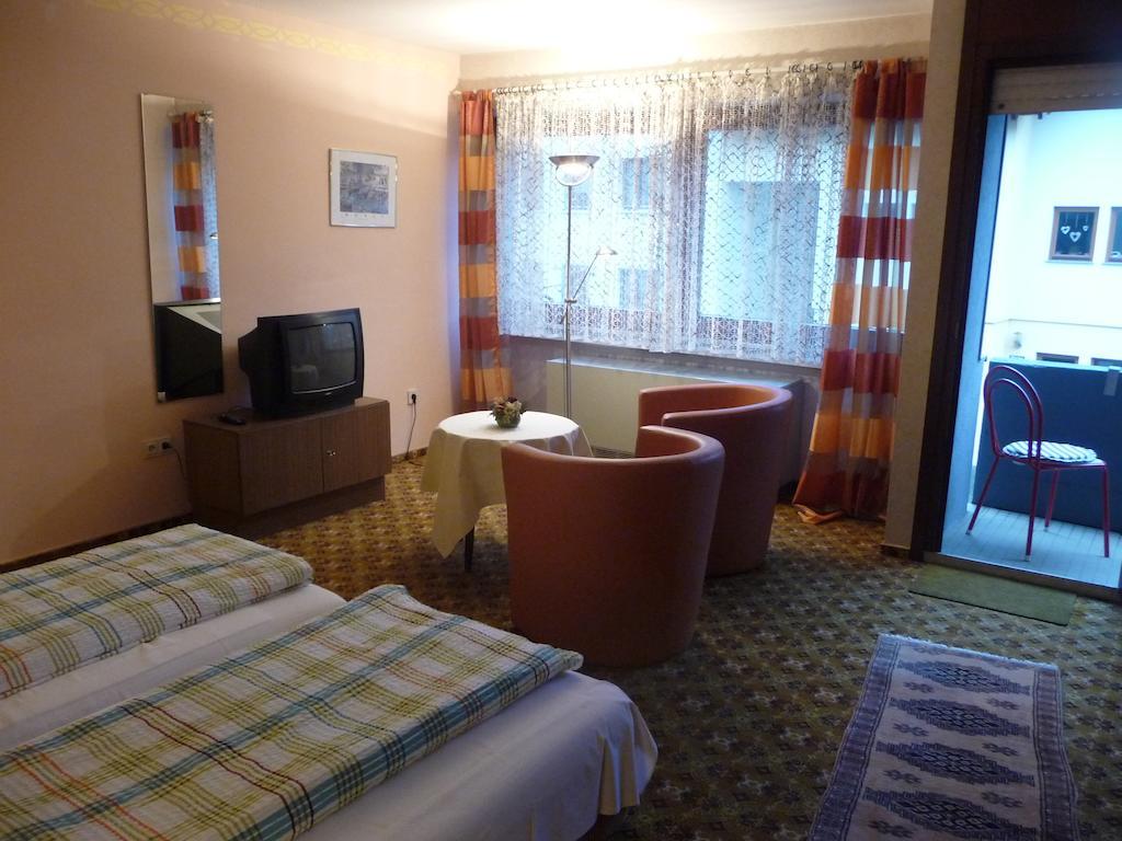 ברנקסטל - קיס Hotel-Garni-Sonnenlay חדר תמונה